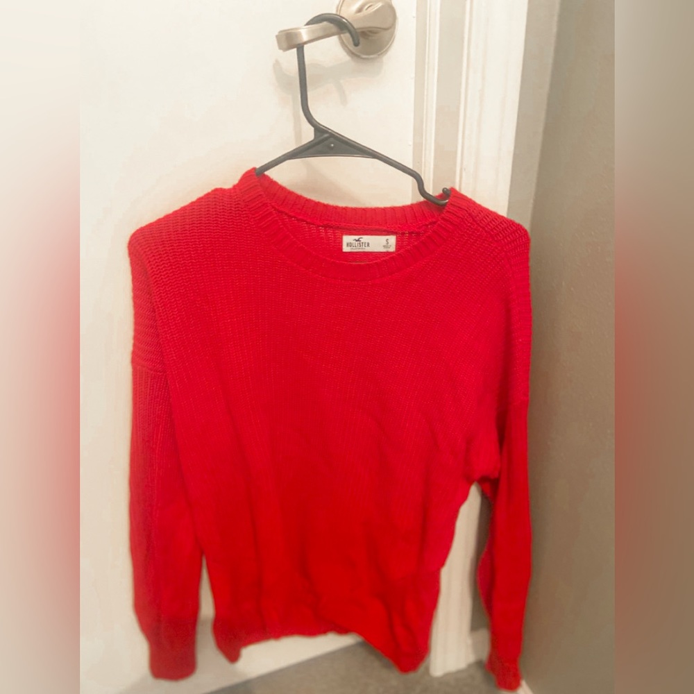 Hollister Sweater Size Small